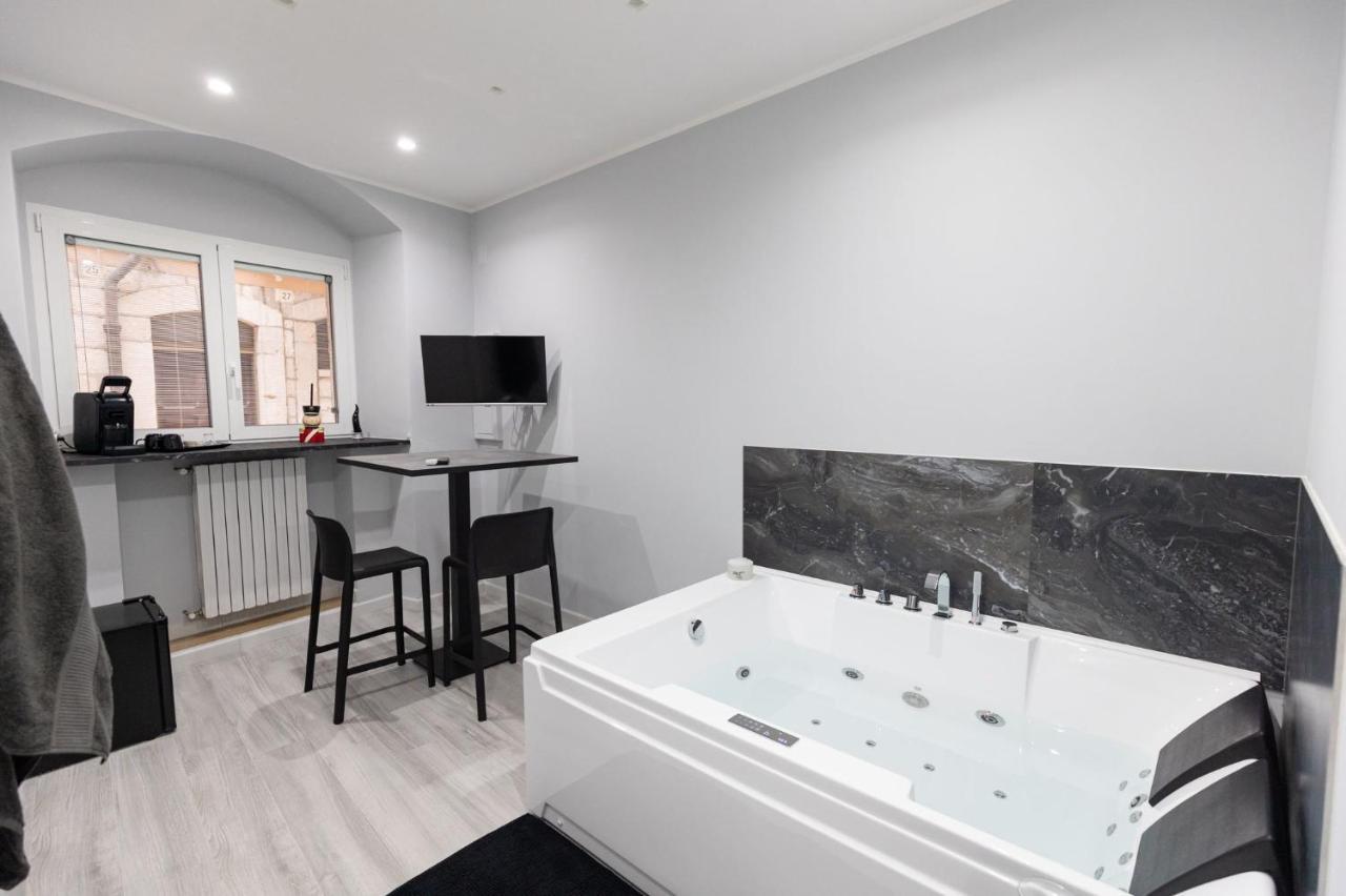 B&B Chiaro Di Luna Барлетта Экстерьер фото