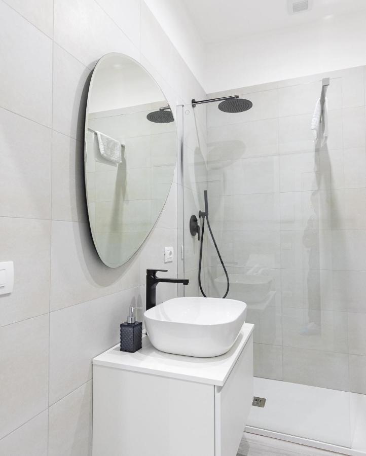 B&B Chiaro Di Luna Барлетта Экстерьер фото
